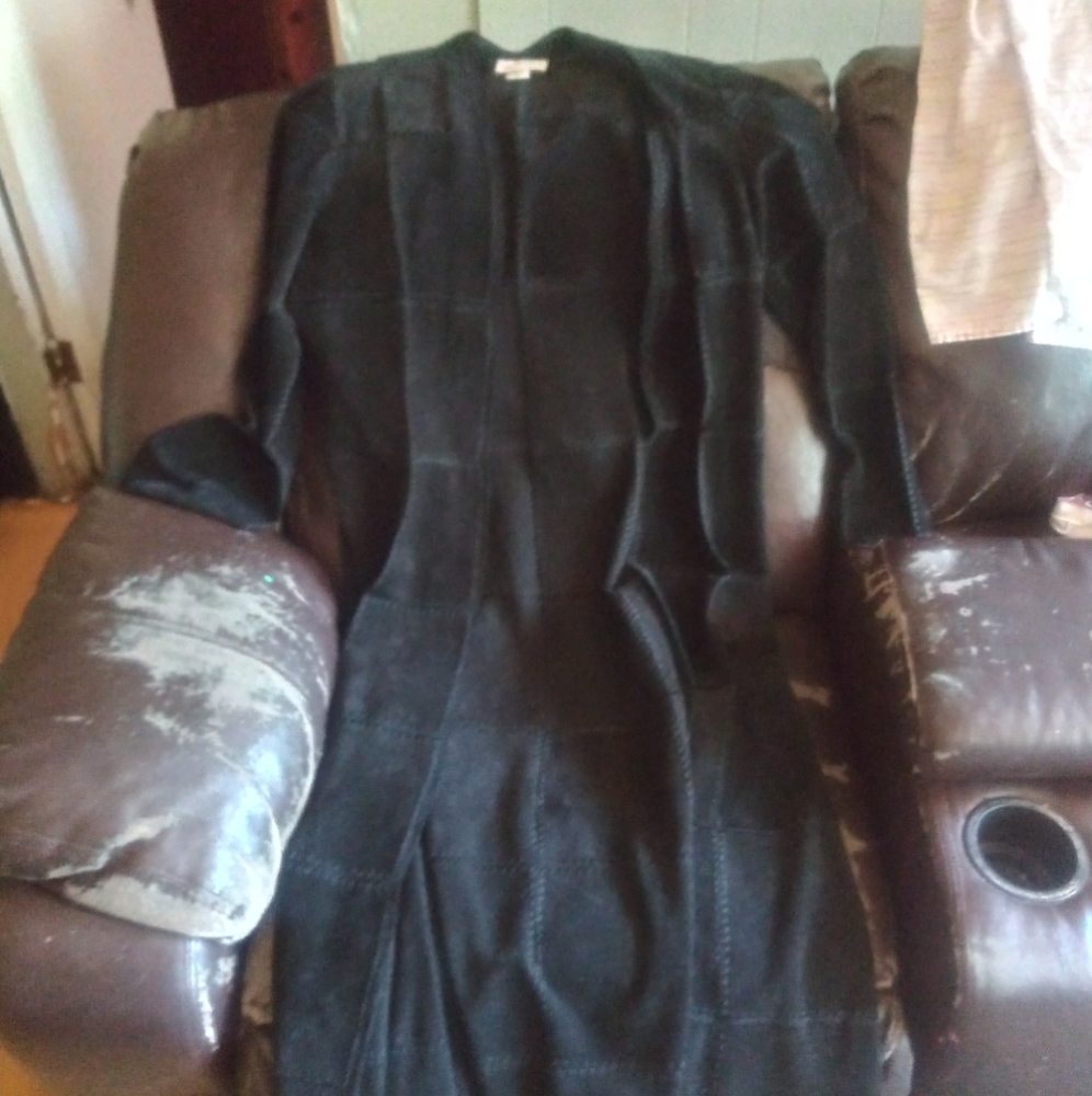 Newport news leather trench coat for a women